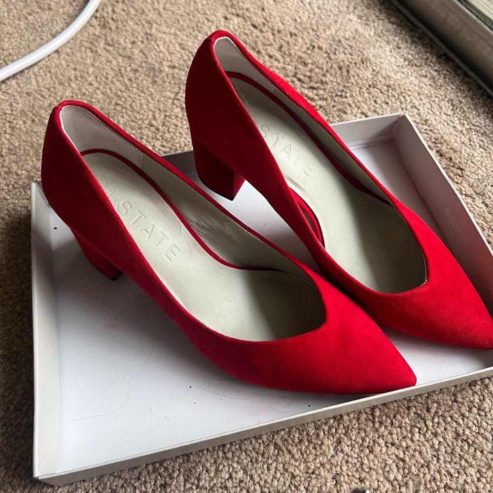 1. State Women's Suede Block Heel Pointed Toe Pumps - Saffy